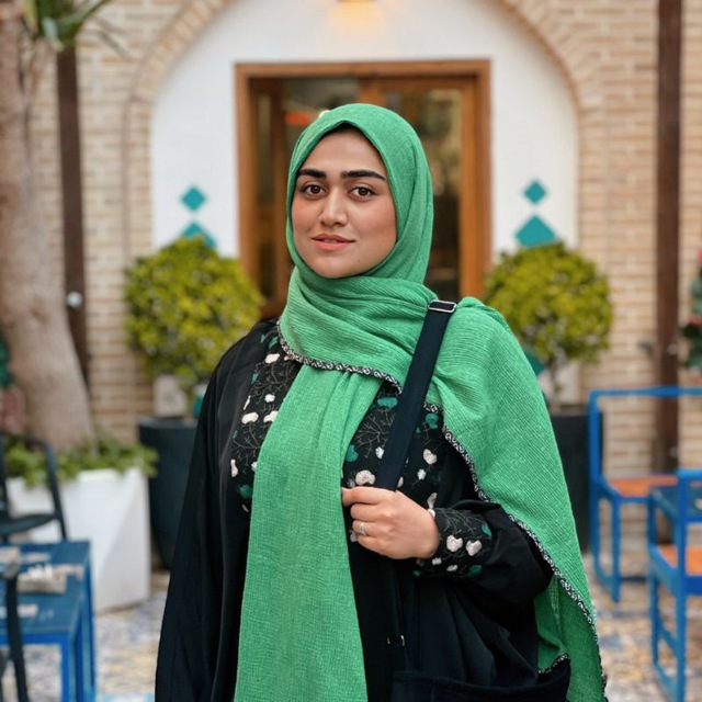 زینب اسدی